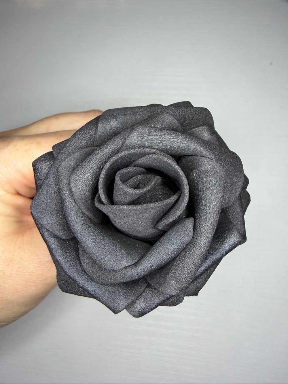 Black Roses (fake) - Wedding Decor
